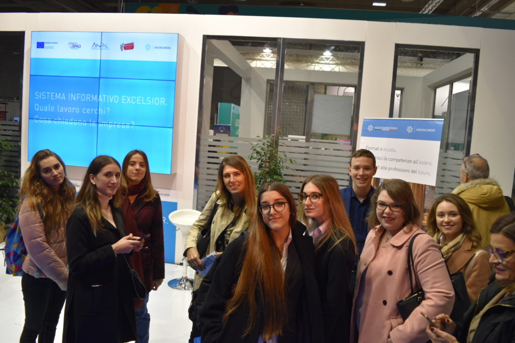 Il Deganutti conquista il Primo Premio al concorso “Storie di Alternanza” con l’impresa simulata LifePillow