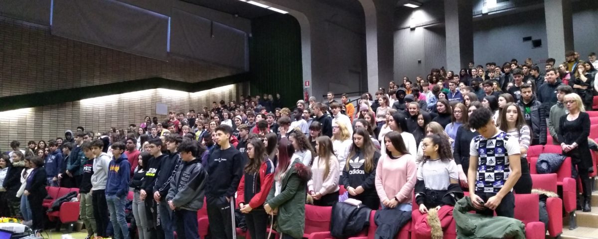 Tutti uniti contro bullismo e cyberbullismo